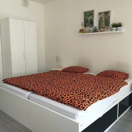 Apartment And Refreshing Flat In Prag